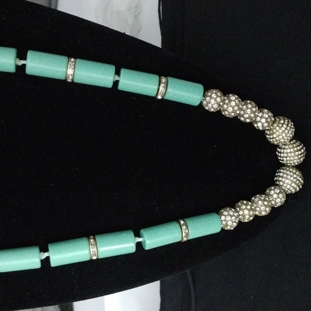 J Crew Gold Tone W/ Turquoise Color & Clear Rhinestone Bead Statement Necklace